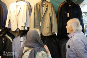 Miguel Littin Buying Cloths from Bazaars of Tehran - Photo: Mohammadreza Jofar